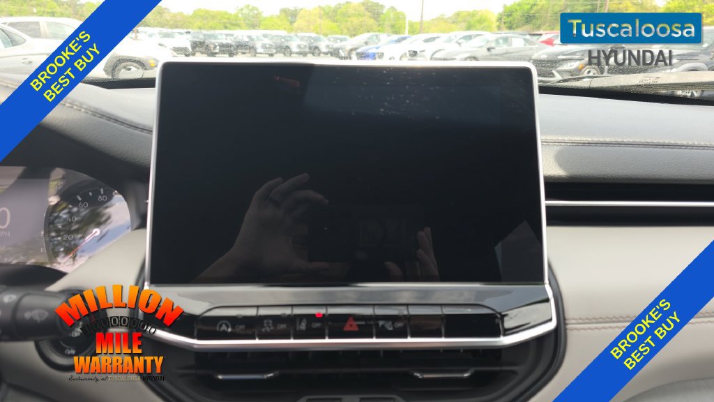 Used 2024 Jeep Compass Limited AWD/4WD image 19
