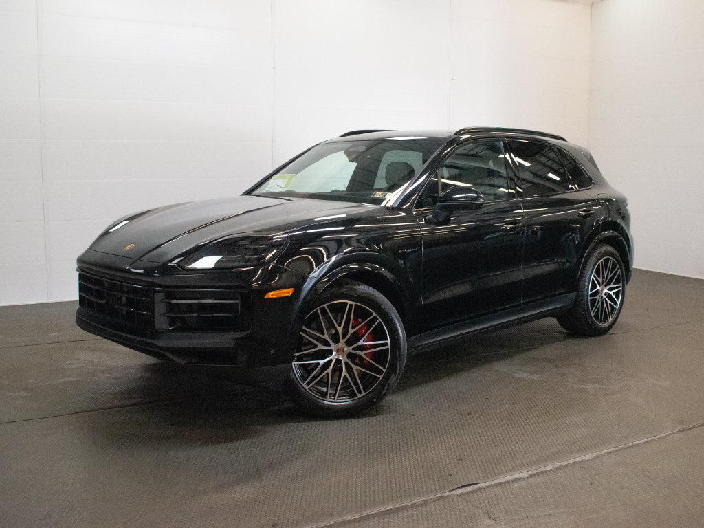 New 2026 Porsche Cayenne S
