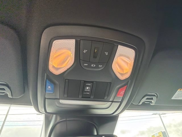 Used 2025 RAM 3500 Tradesman AWD/4WD image 29