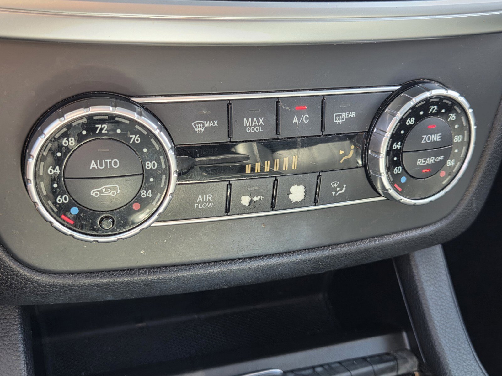 Used 2016 Mercedes-Benz GL 320 BlueTEC 4MATIC image 15