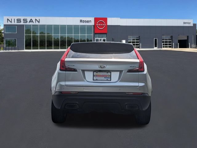 Used 2019 Cadillac XT4 Luxury FWD image 4