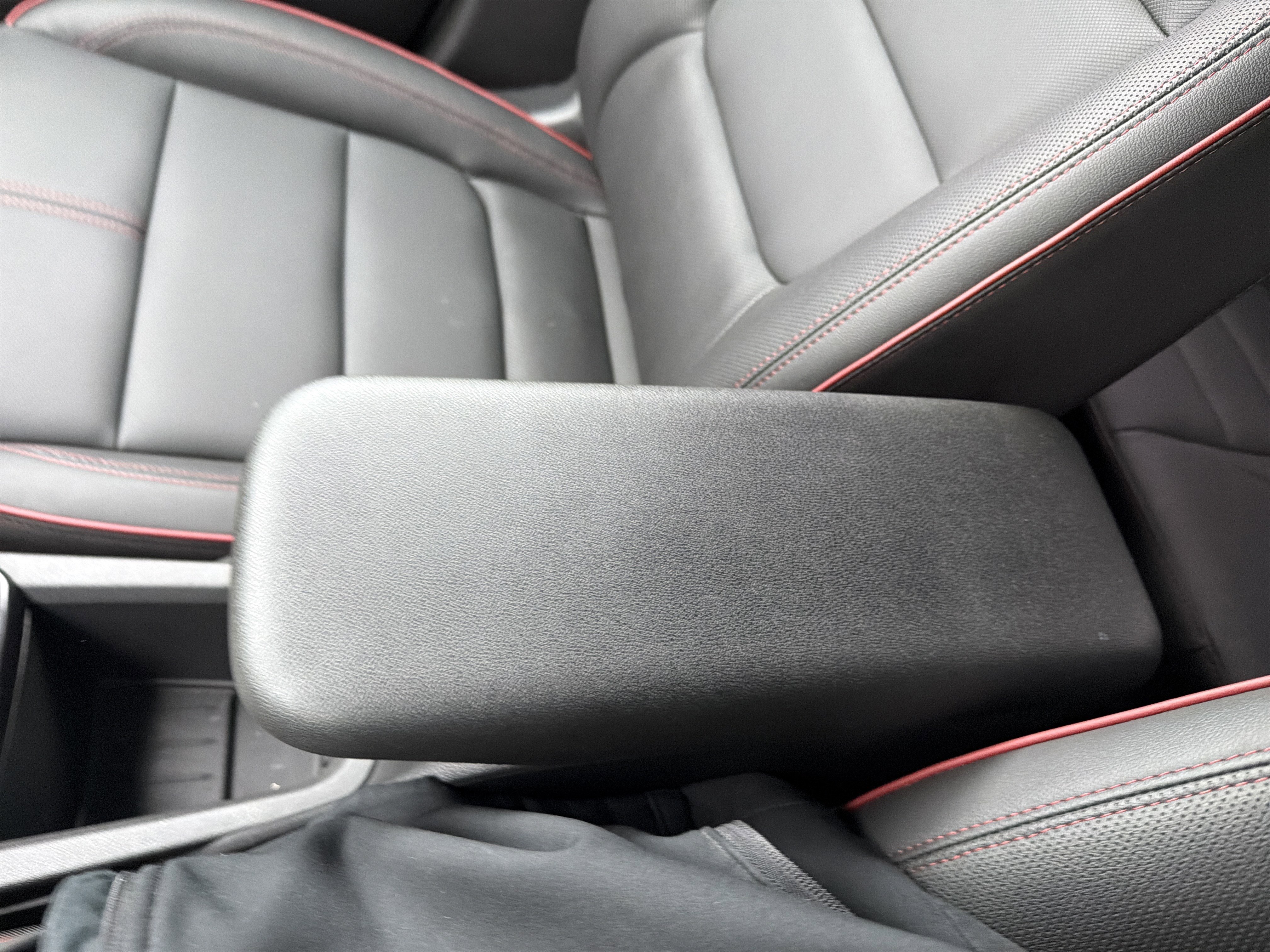 Used 2024 Chevrolet TrailBlazer RS w/ Driver Confidence Package image 37