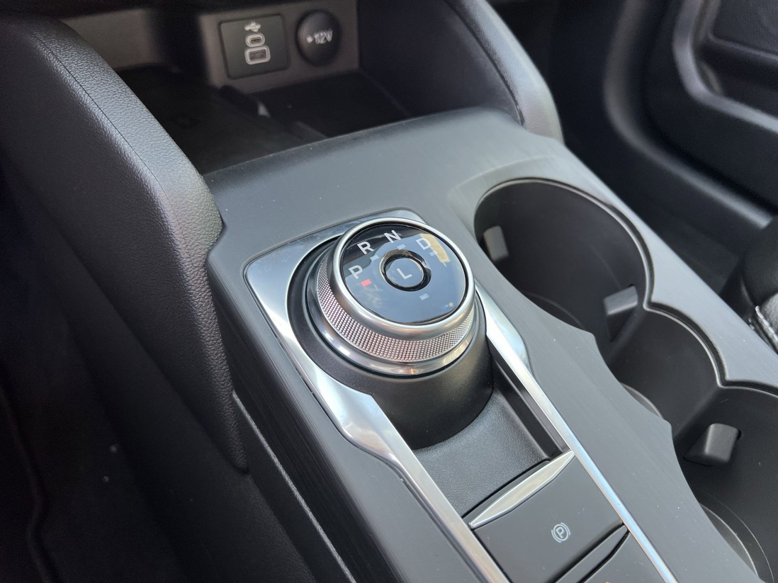 New 2026 Ford Escape SE w/ PHEV Premium Package image 22