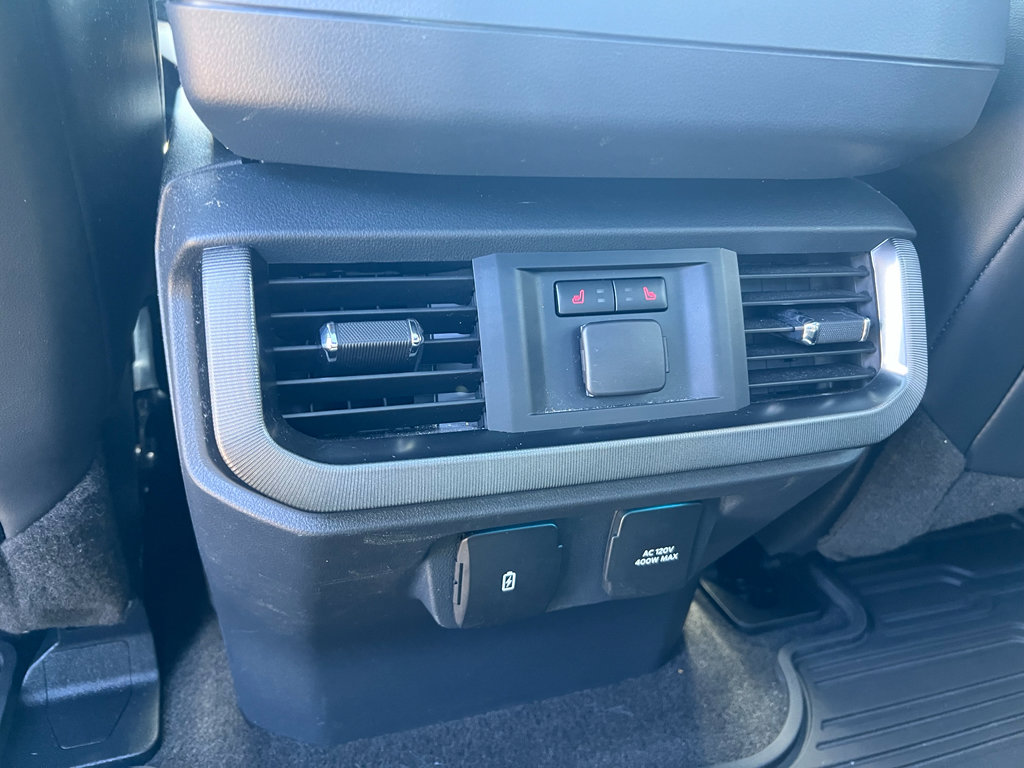 Used 2021 Ford F150 Platinum w/ Equipment Group 701A High AWD/4WD image 17