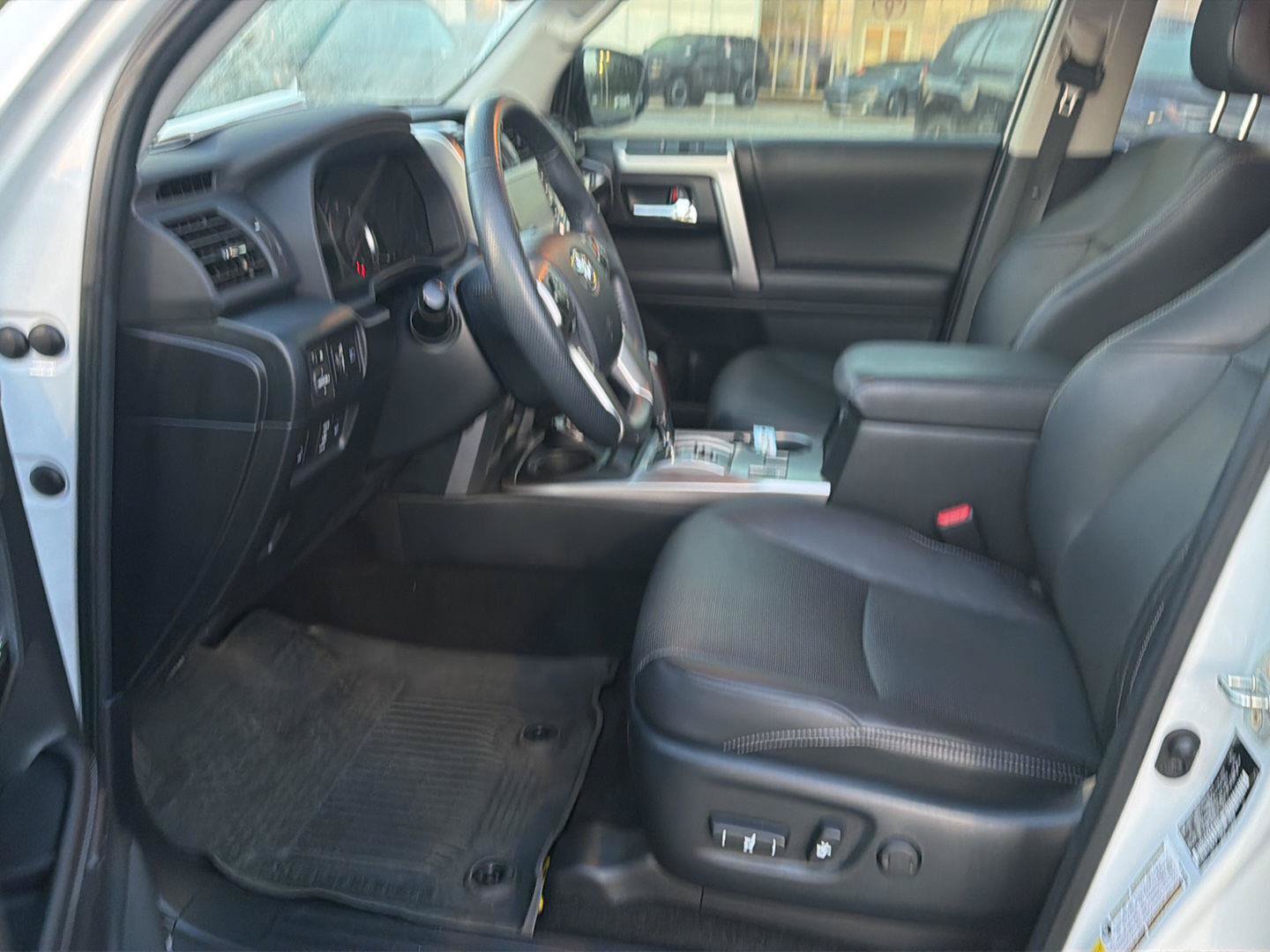 Certified 2024 Toyota 4Runner Limited AWD/4WD image 10