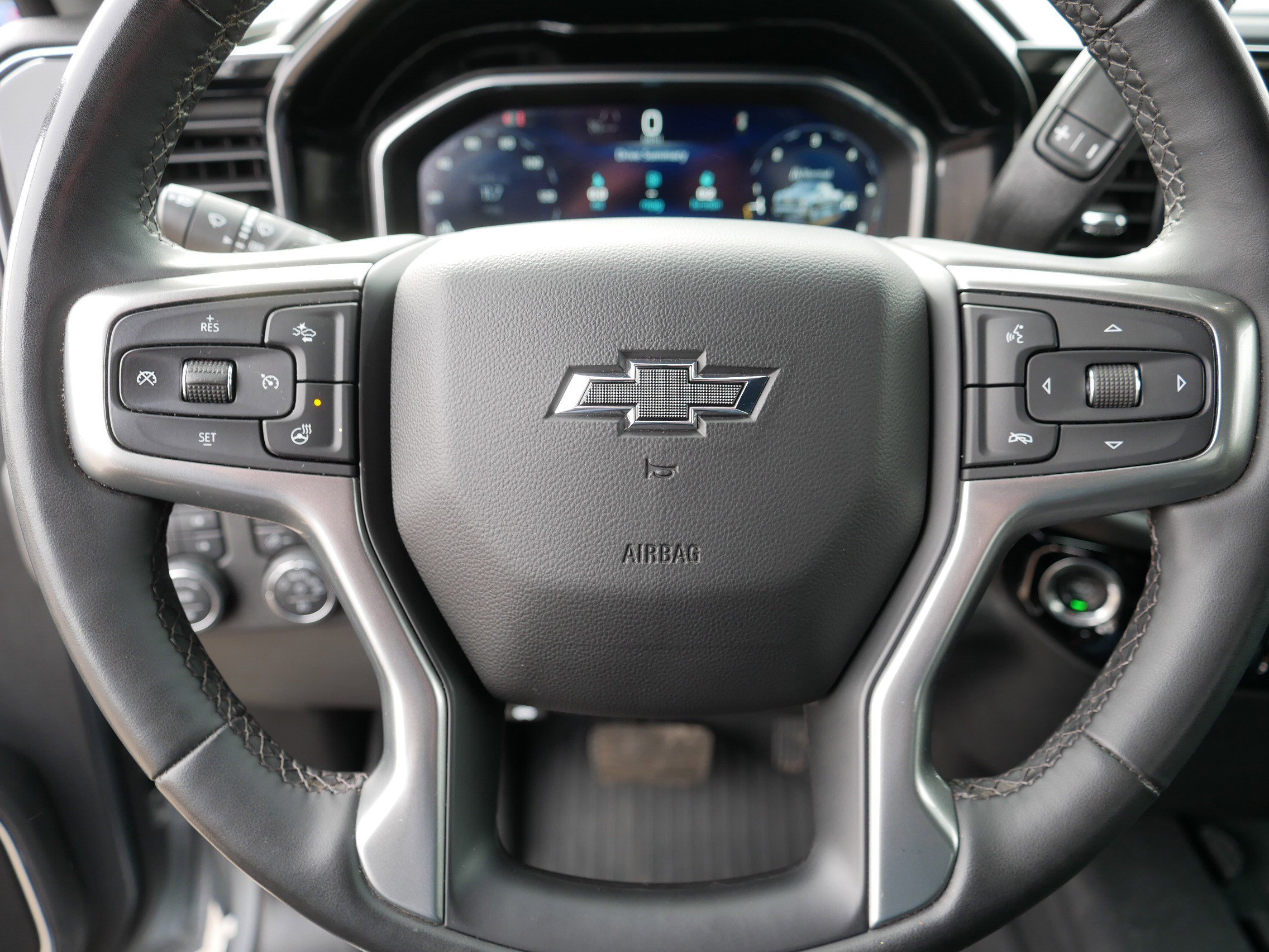 Used 2024 Chevrolet Silverado 1500 RST image 25