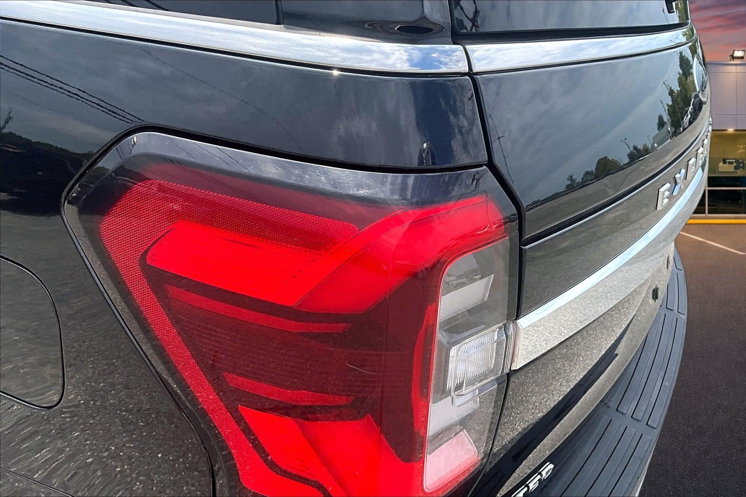 Certified 2024 Ford Expedition Limited AWD/4WD image 31
