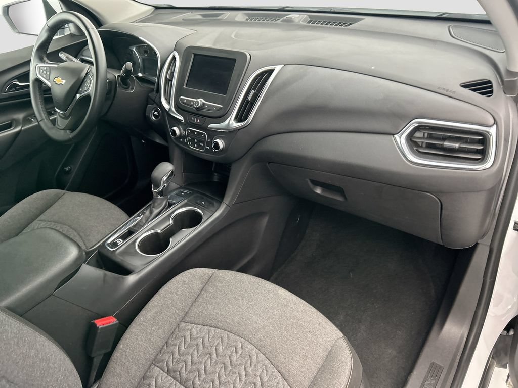 Used 2024 Chevrolet Equinox LT AWD/4WD image 15