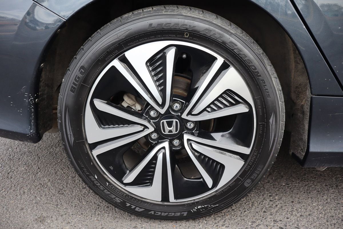 Used 2017 Honda Civic EX-L image 44