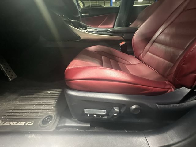 Used 2017 Lexus IS 300 F Sport w/ F Sport Package AWD/4WD image 18