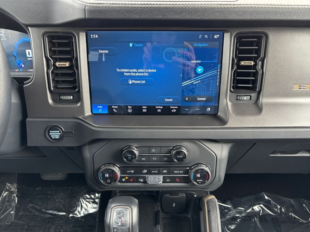 Used 2025 Ford Bronco Badlands AWD/4WD image 12