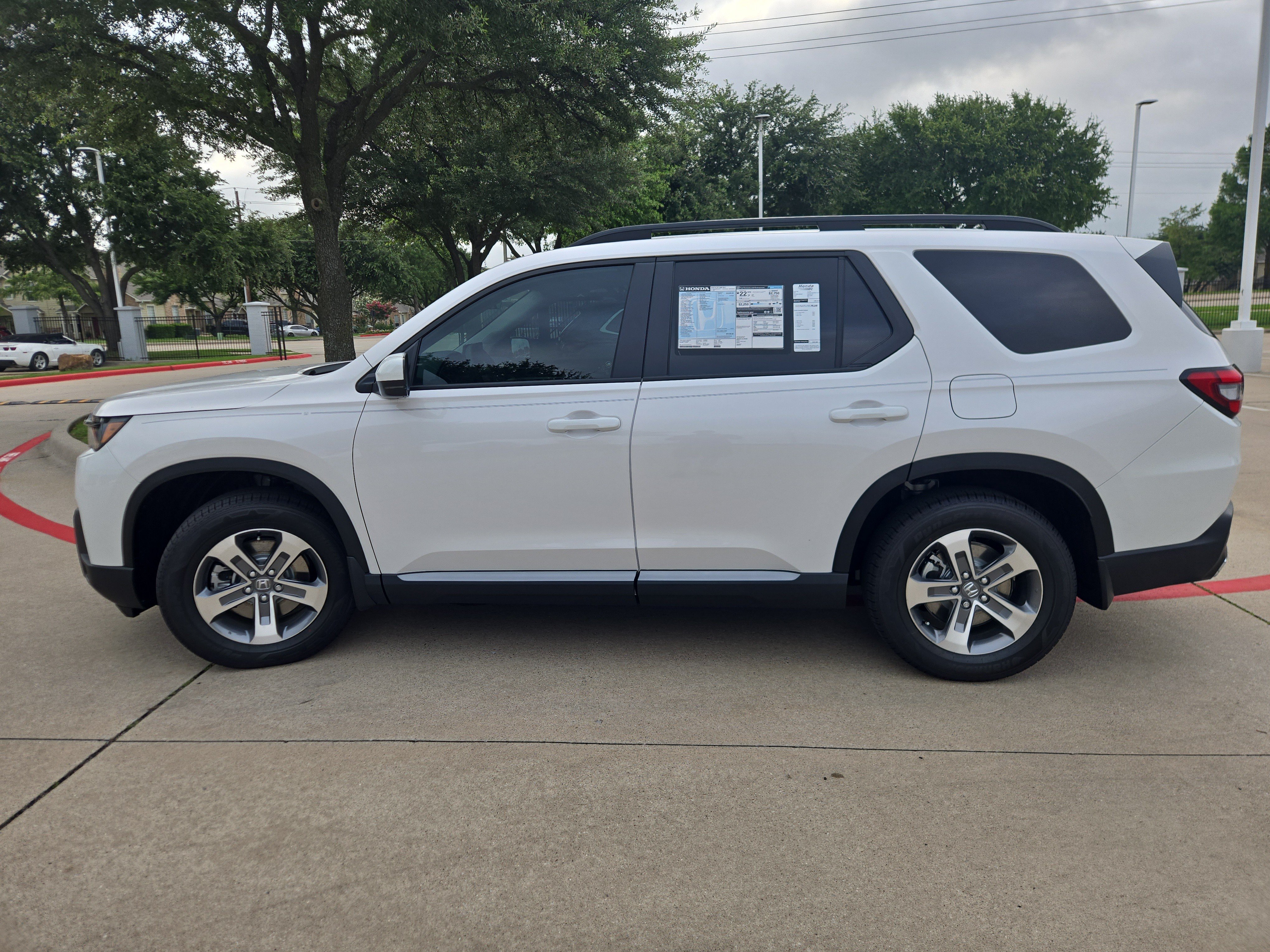 New 2026 Honda Pilot EX-L image 6