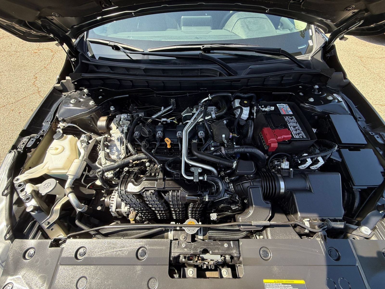 Used 2025 Nissan Altima 2.5 SV FWD image 29
