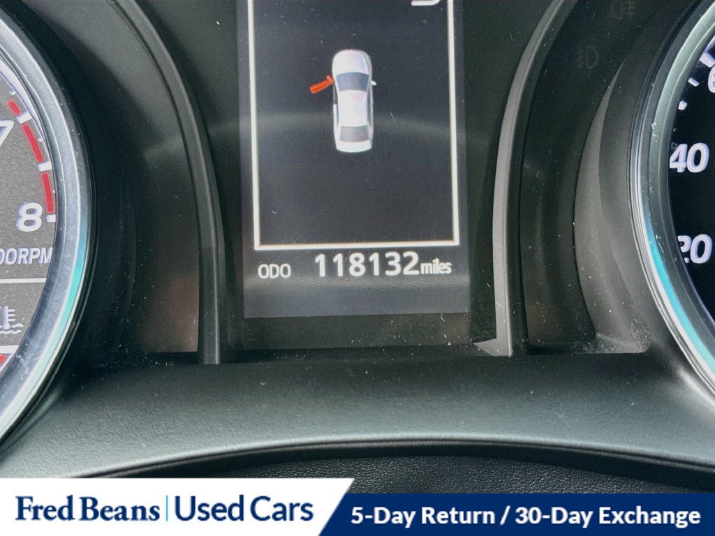 Used 2018 Toyota Camry SE FWD image 17