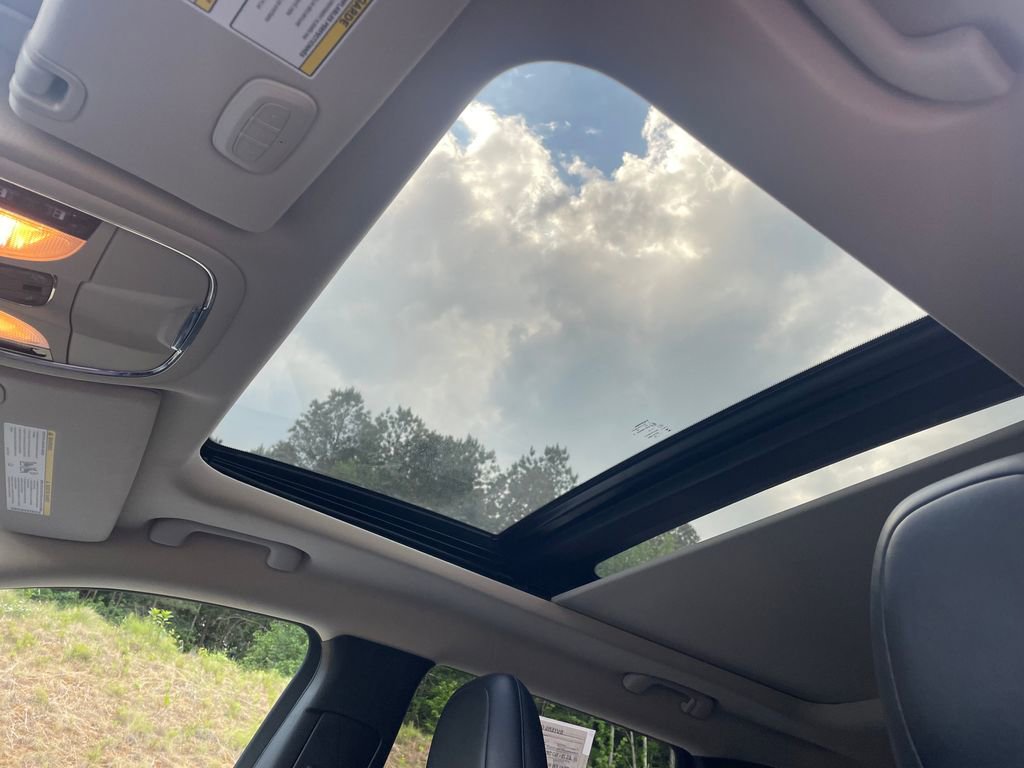 Used 2014 Jeep Cherokee Limited w/ Technology Group image 21