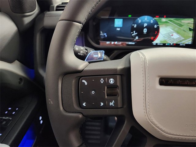 Used 2026 Land Rover Defender 110 image 27