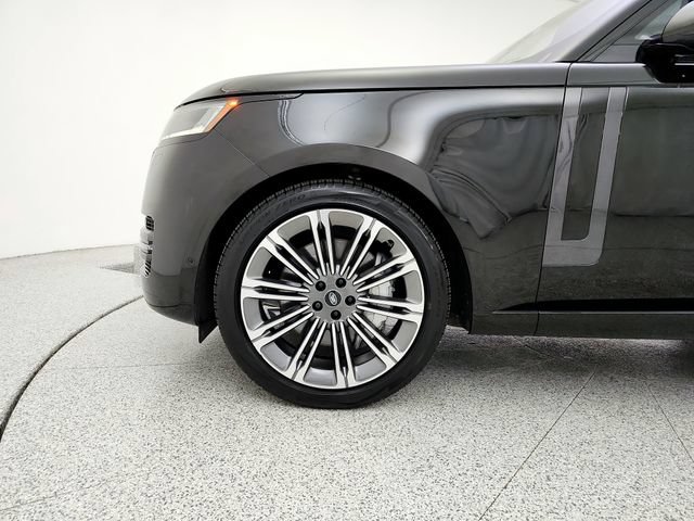 Certified 2023 Land Rover Range Rover SE AWD/4WD image 30