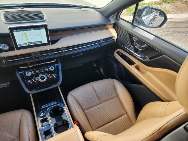 Certified 2022 Lincoln Corsair Grand Touring w/ Towing Package AWD/4WD image 14