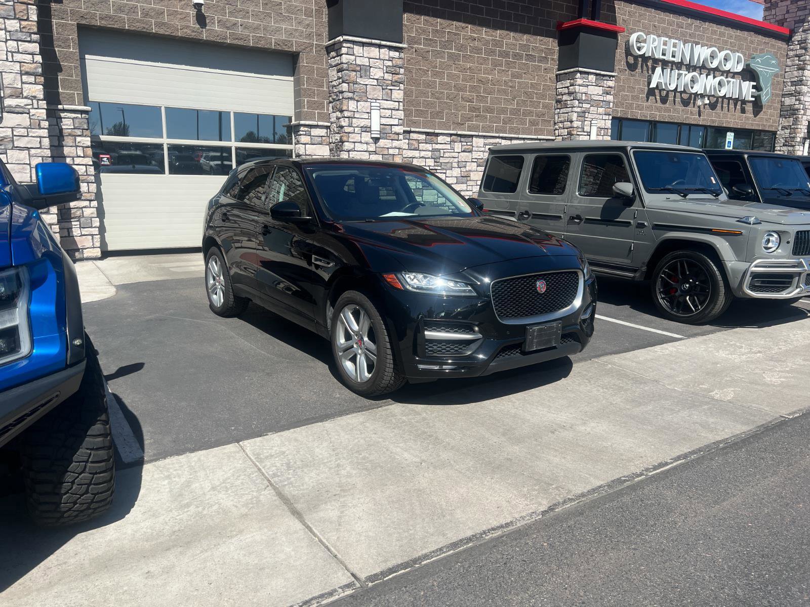 Used 2017 Jaguar F-PACE R-Sport AWD/4WD image 1