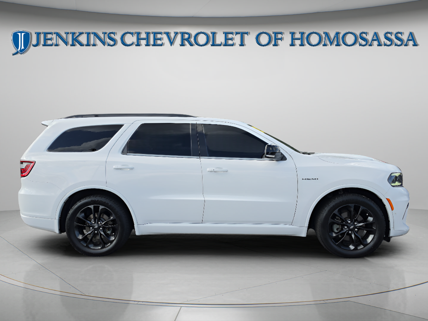 Used 2023 Dodge Durango R/T RWD image 3