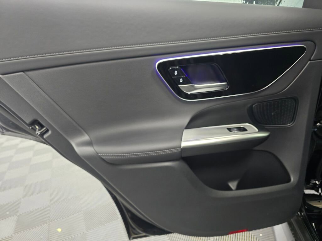 New 2026 Mercedes-Benz GLC 300 4MATIC image 19