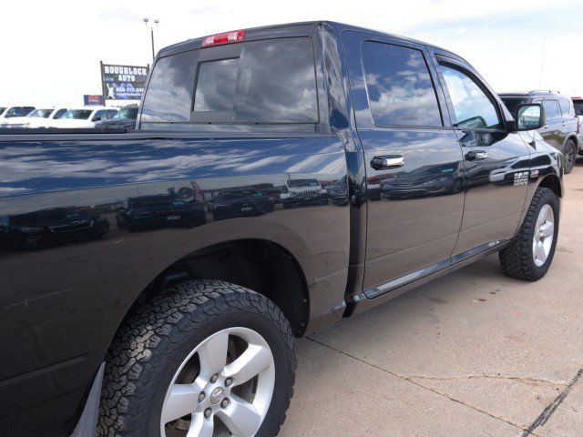 Used 2014 RAM 1500 Classic SLT AWD/4WD image 10