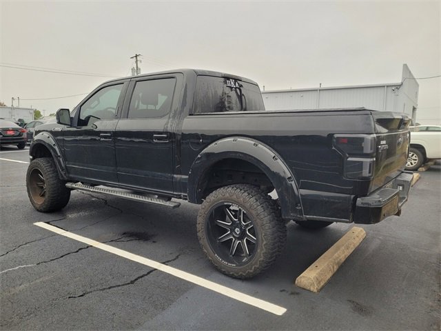 Used 2017 Ford F150 XLT w/ Equipment Group 302A Luxury image 4