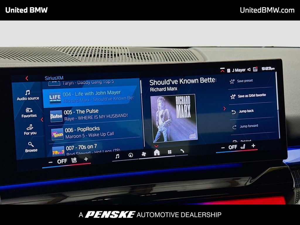 Used 2025 BMW M5 w/ Carbon Package AWD/4WD image 8