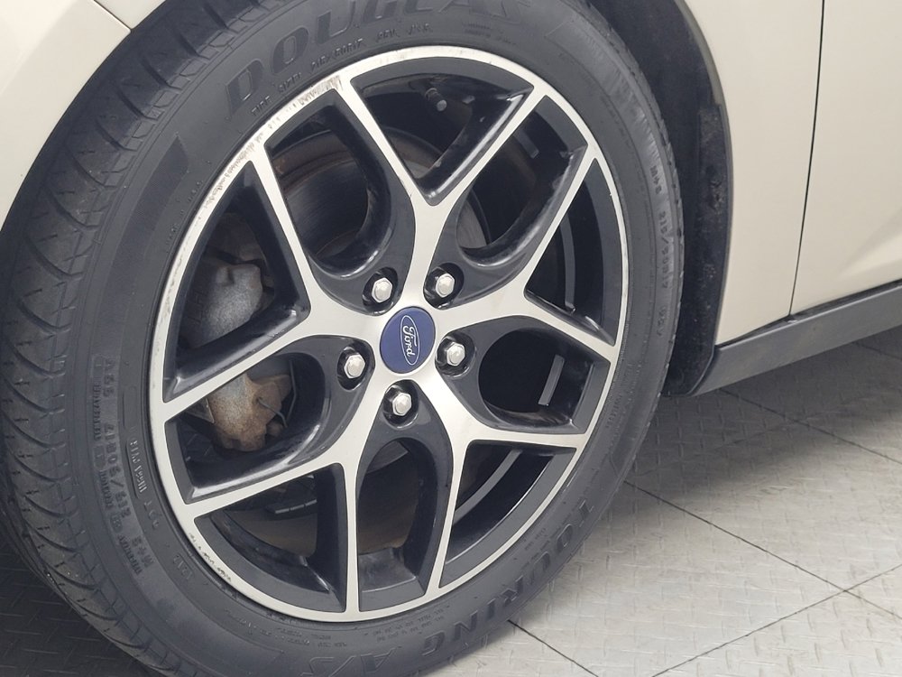 Used 2018 Ford Focus SEL FWD image 31
