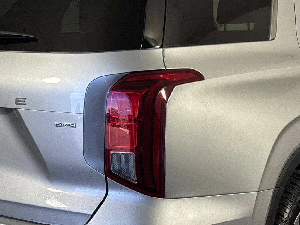 Used 2024 Hyundai Palisade SEL AWD/4WD image 9