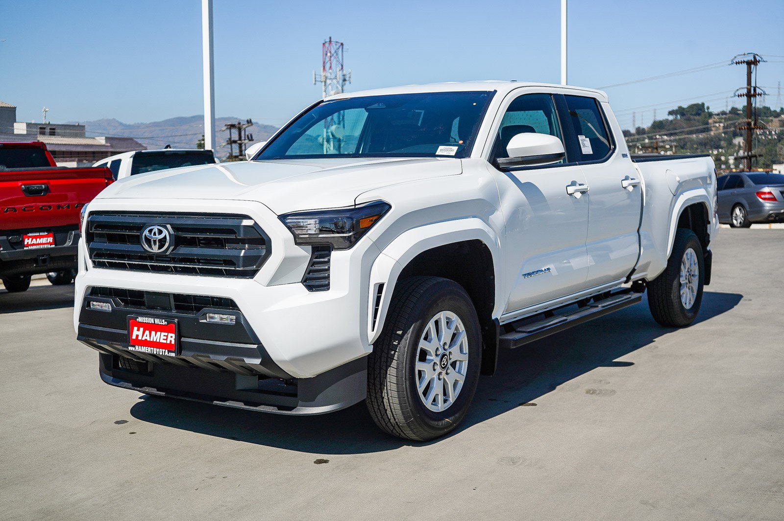 New 2025 Toyota Tacoma SR5 image 3