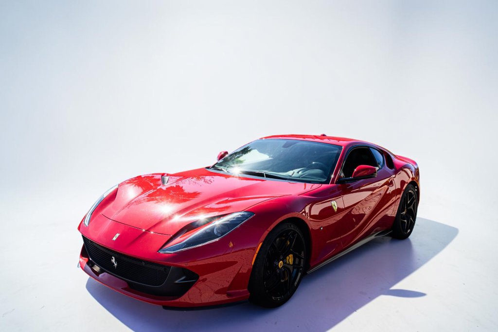 Certified 2018 Ferrari 812 Superfast RWD image 10