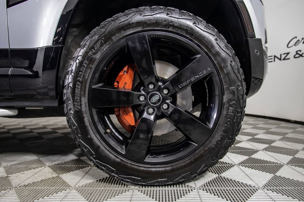 Used 2021 Land Rover Defender 110 X AWD/4WD image 38
