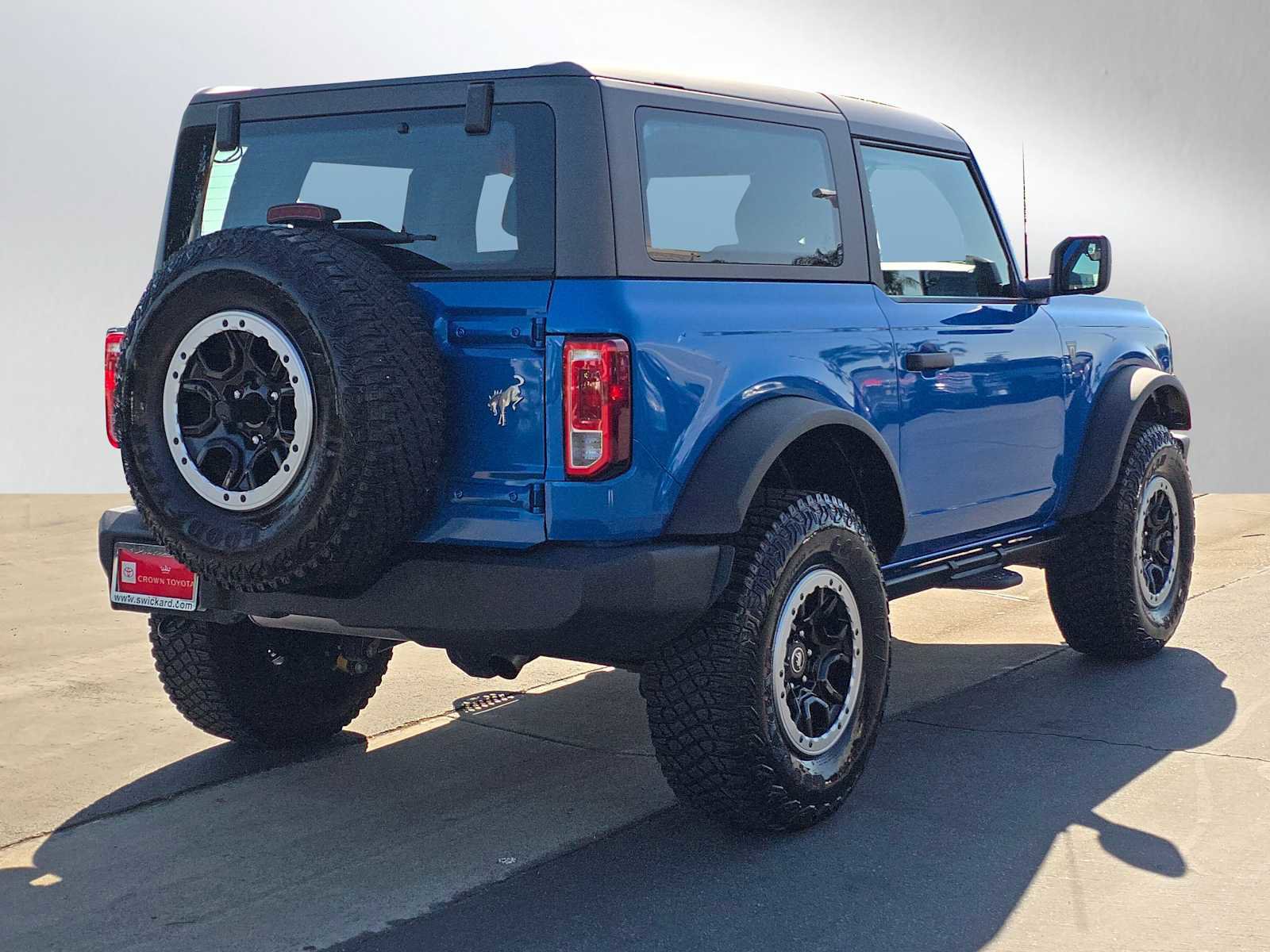 Used 2021 Ford Bronco 2-Door w/ Sasquatch Package image 3