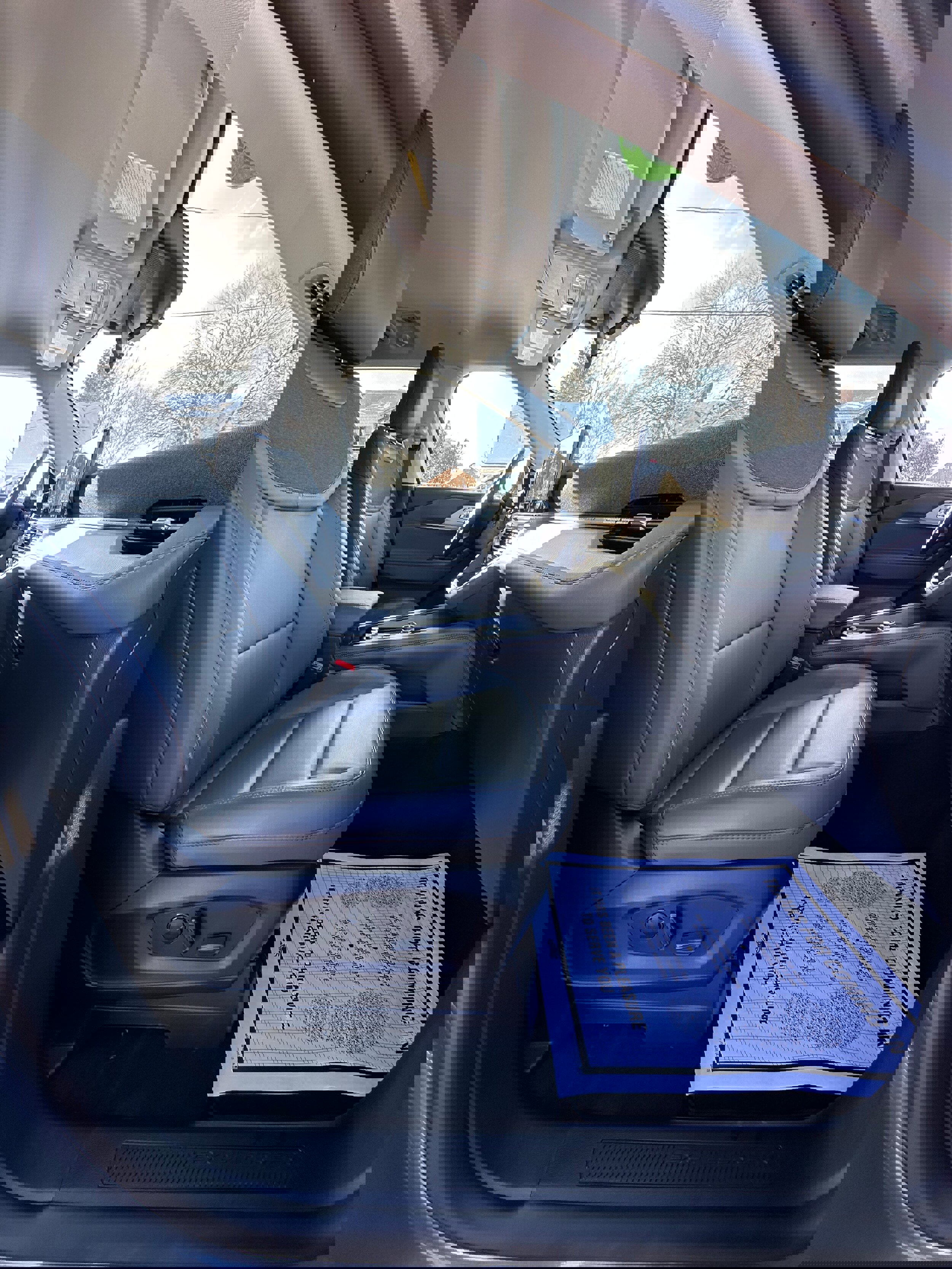 Used 2025 Ford Explorer Active w/ Active Comfort Package image 22