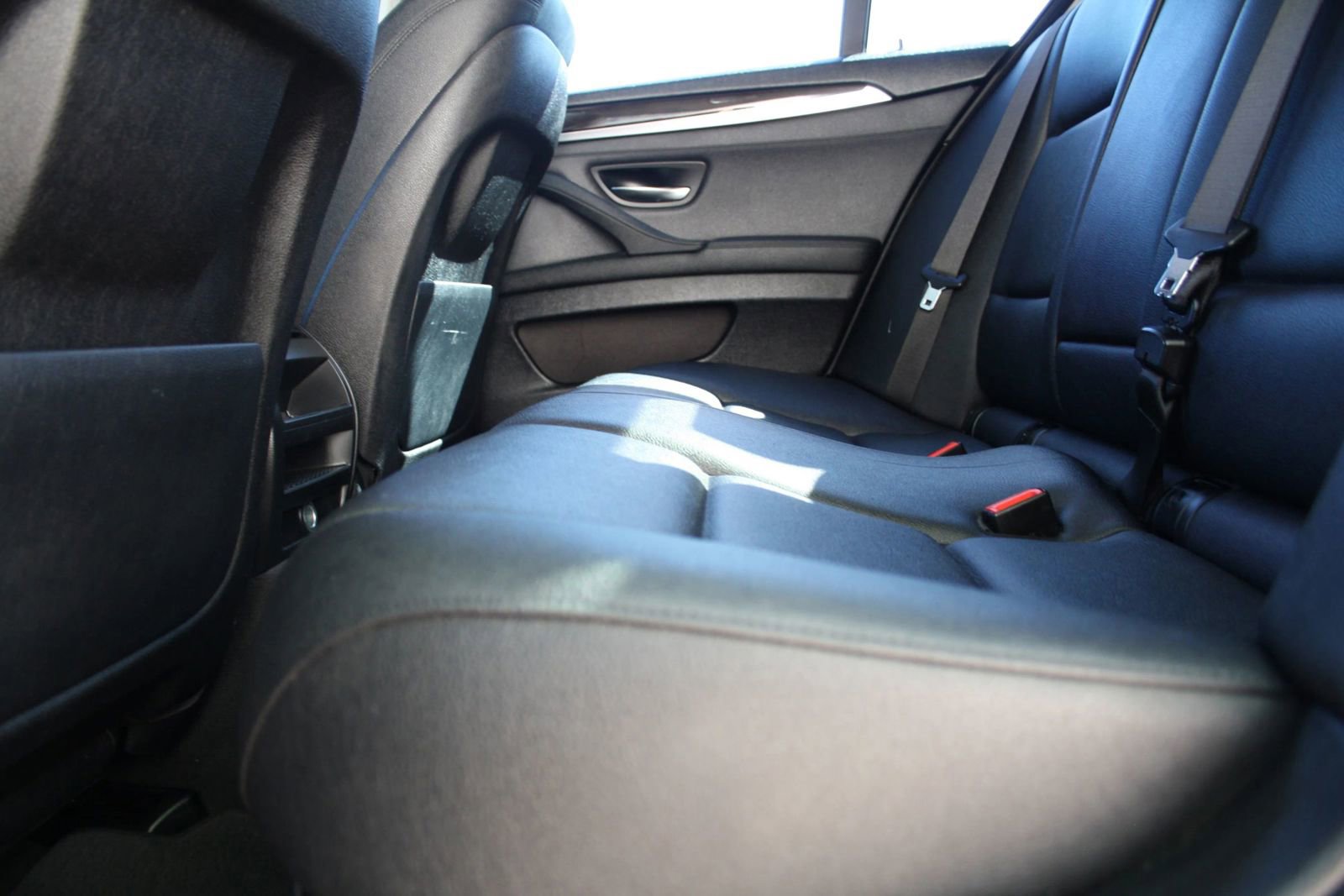 Used 2014 BMW 528i Sedan RWD image 16