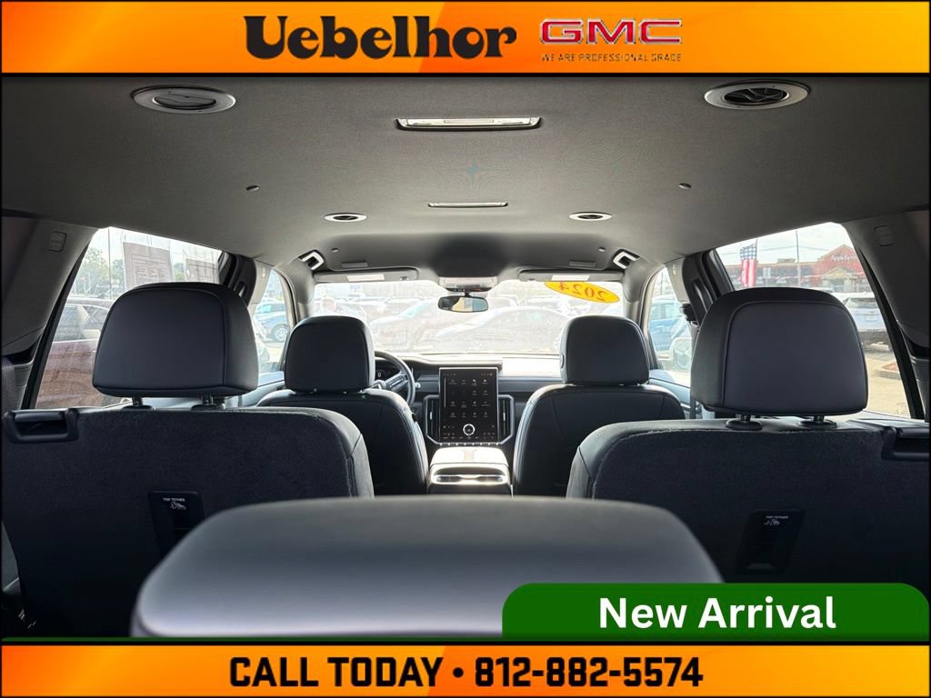 Used 2024 GMC Acadia AT4 AWD/4WD image 12