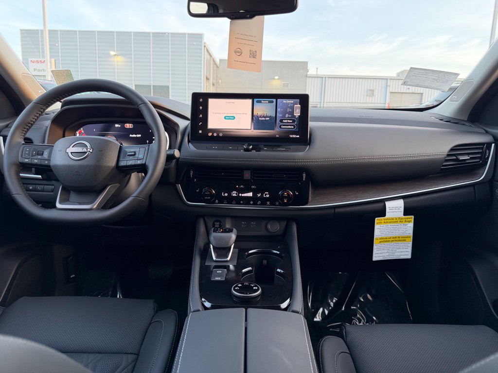 New 2026 Nissan Rogue Platinum w/ Platinum Premium Package AWD/4WD image 18