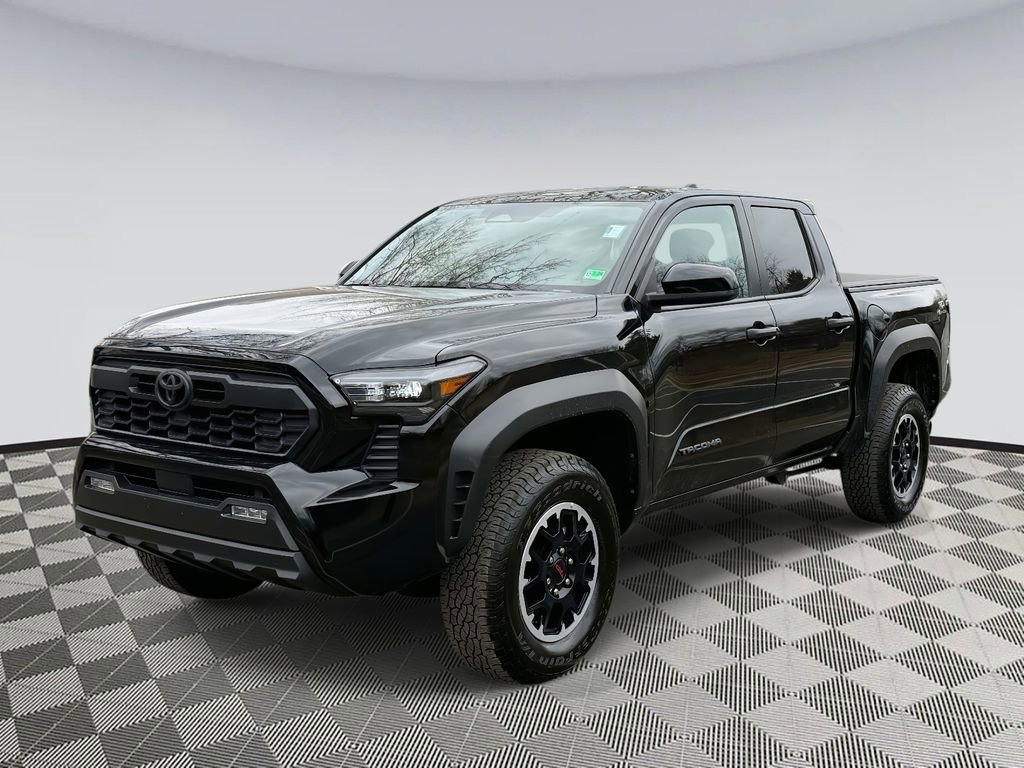 Used 2024 Toyota Tacoma TRD Off-Road image 5