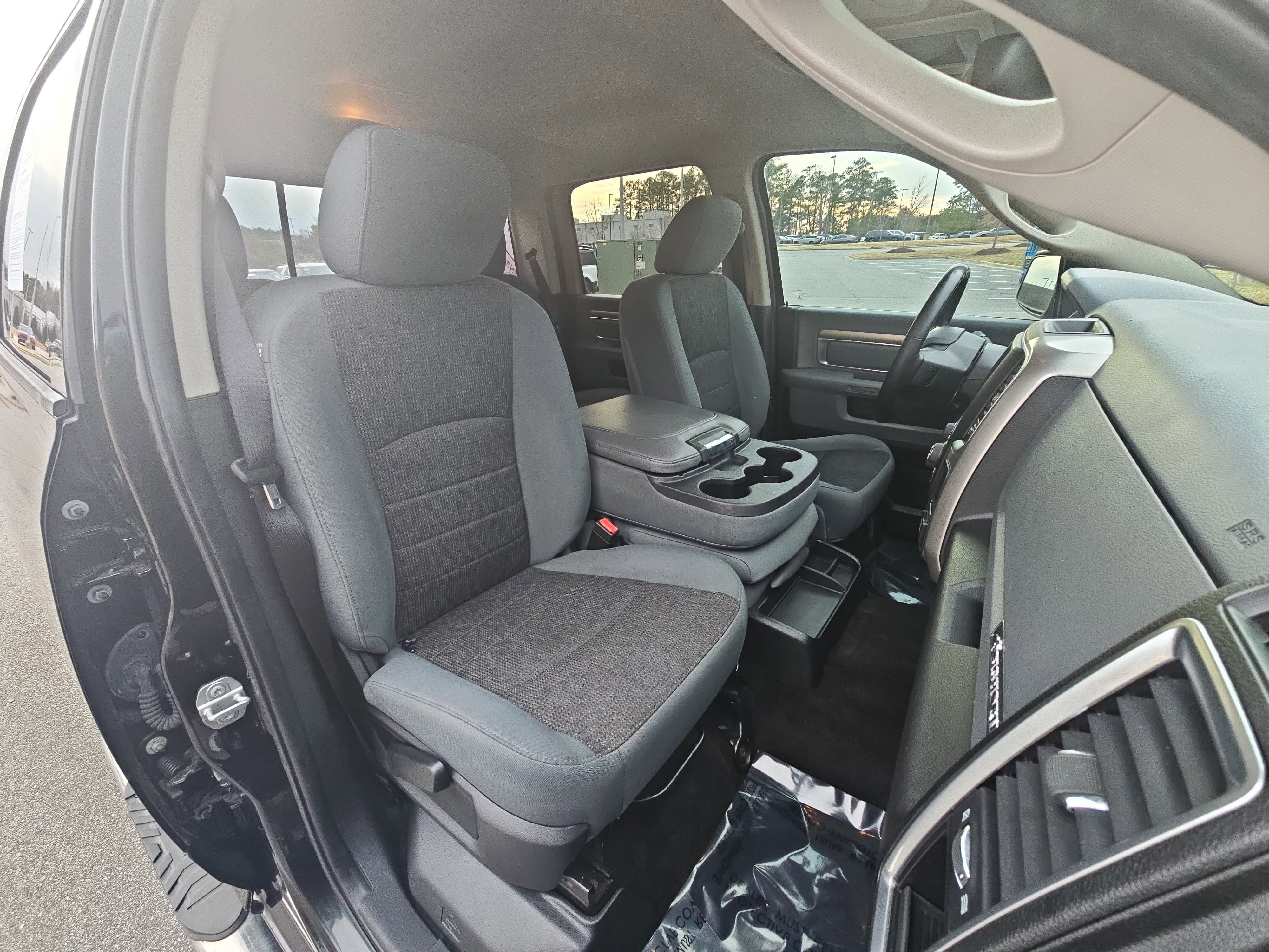 Used 2017 RAM 1500 Big Horn image 10