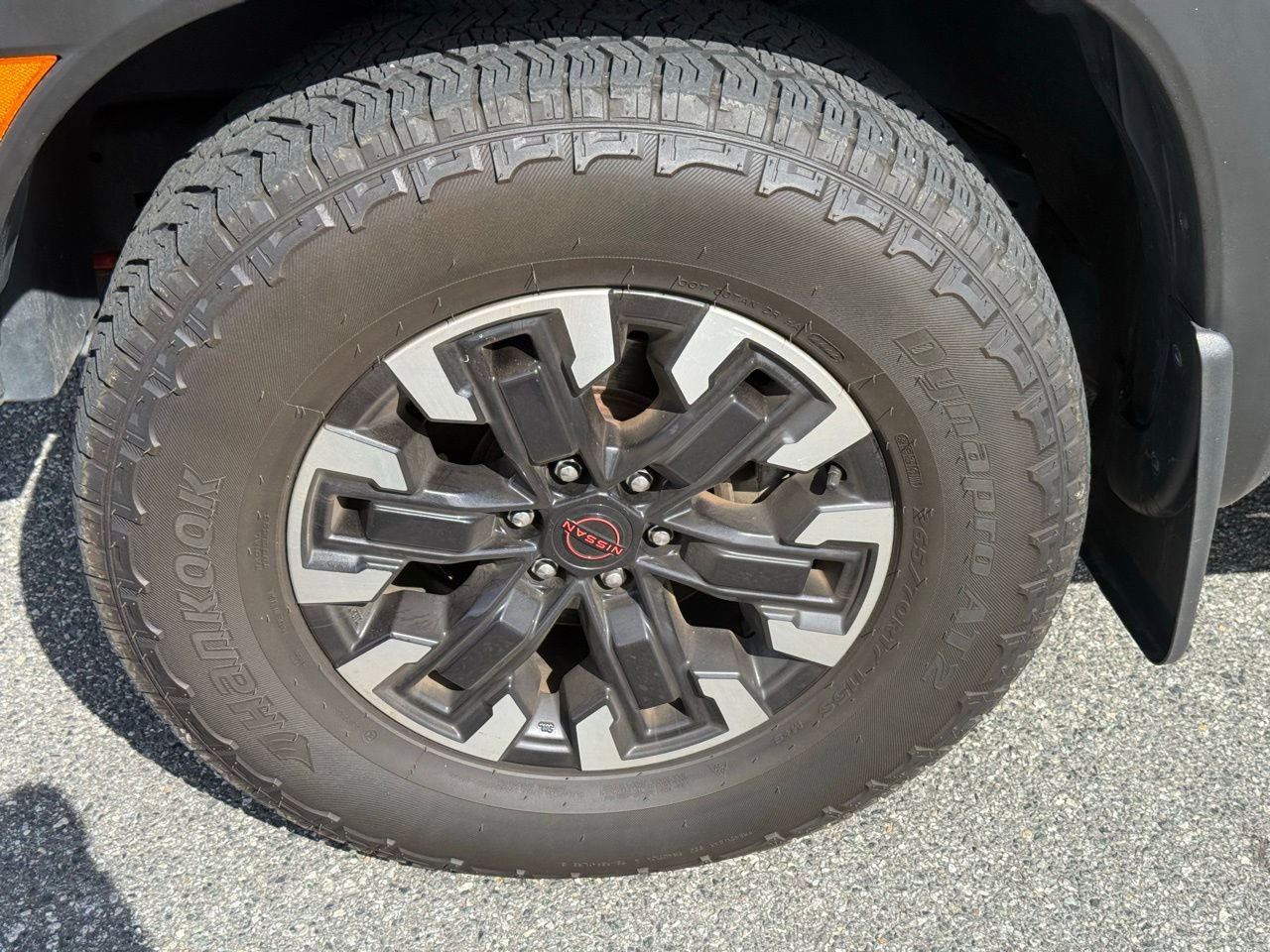 Used 2022 Nissan Frontier PRO-4X AWD/4WD image 11