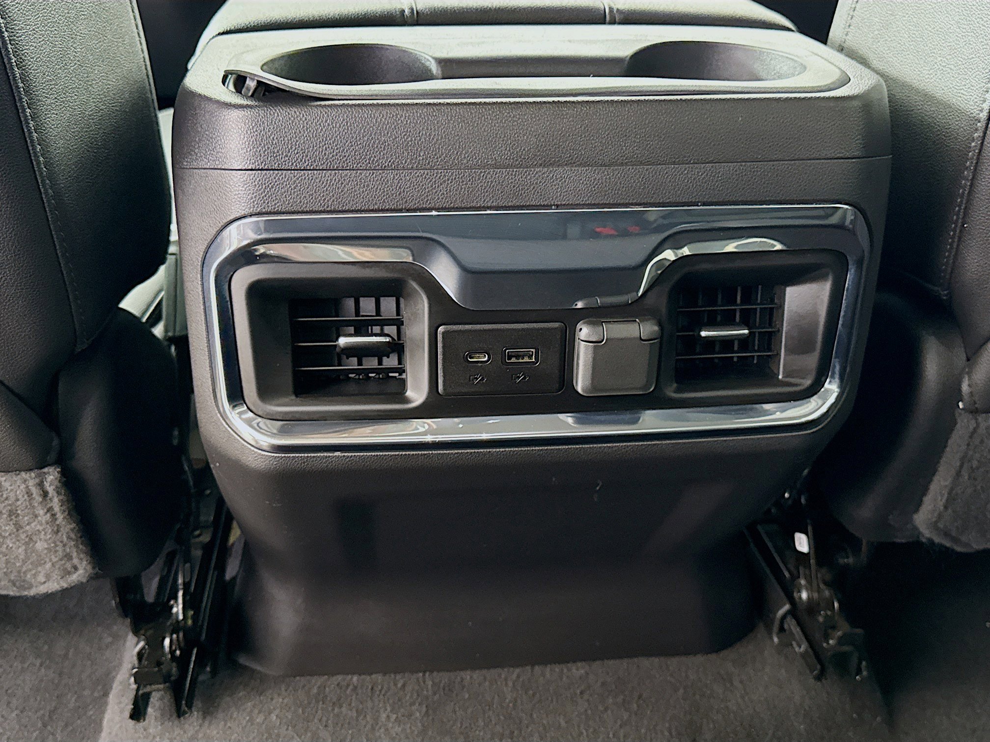 Used 2022 Chevrolet Silverado 1500 LTZ RWD image 26
