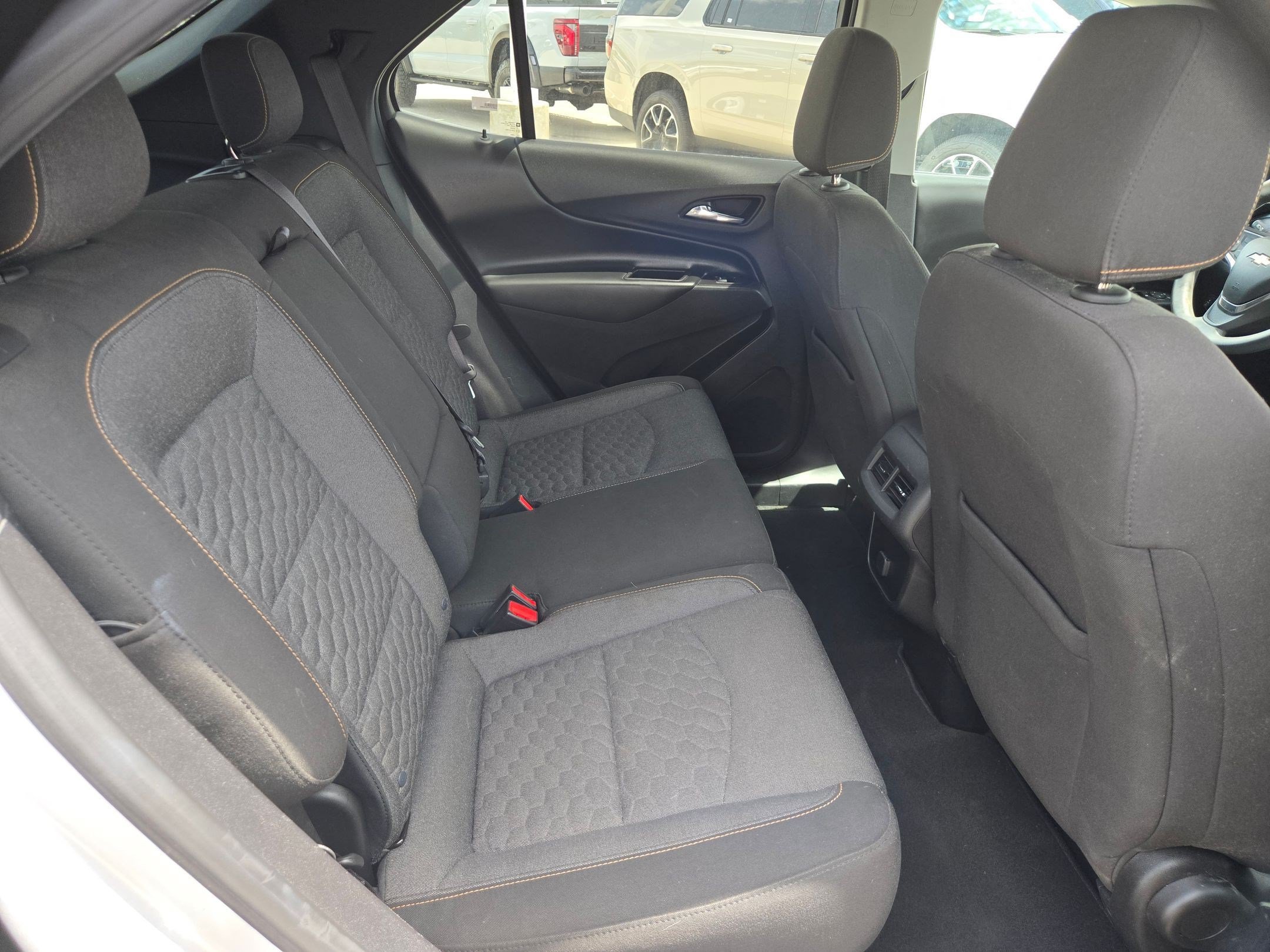 Used 2018 Chevrolet Equinox LT FWD image 22