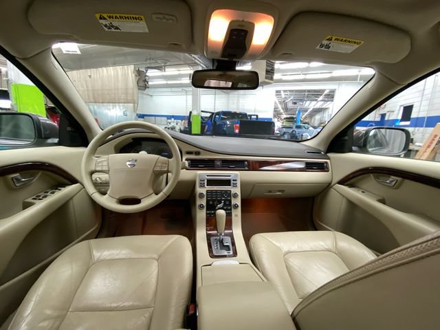 Used 2008 Volvo XC70 3.2 AWD/4WD image 29