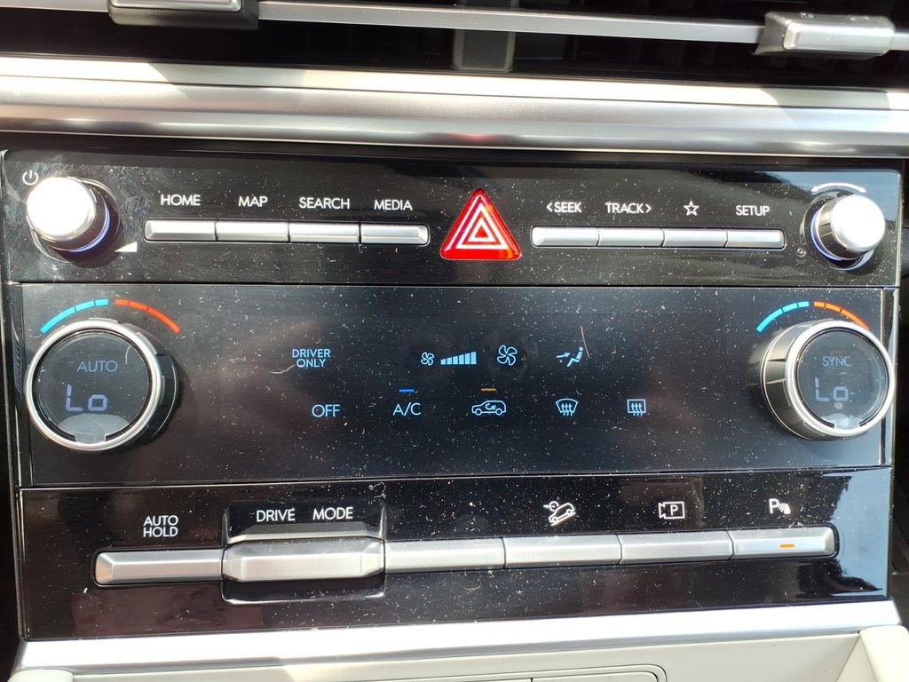 New 2026 Hyundai Santa Fe SE FWD image 22