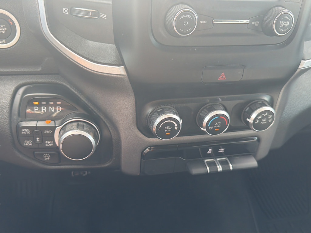 Used 2020 RAM 1500 Big Horn AWD/4WD image 25