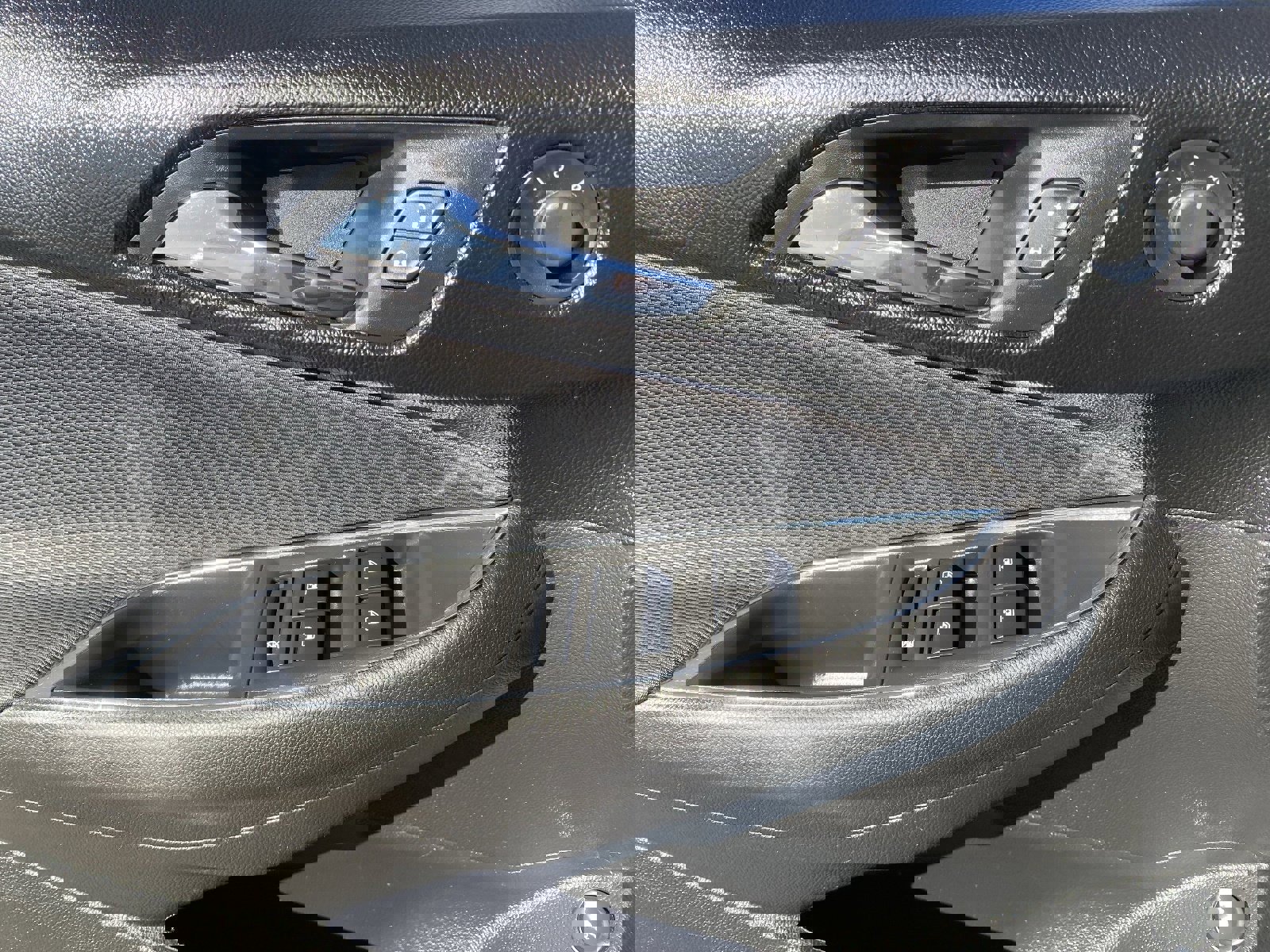 Used 2019 Chevrolet Cruze LT w/ Convenience Package image 23