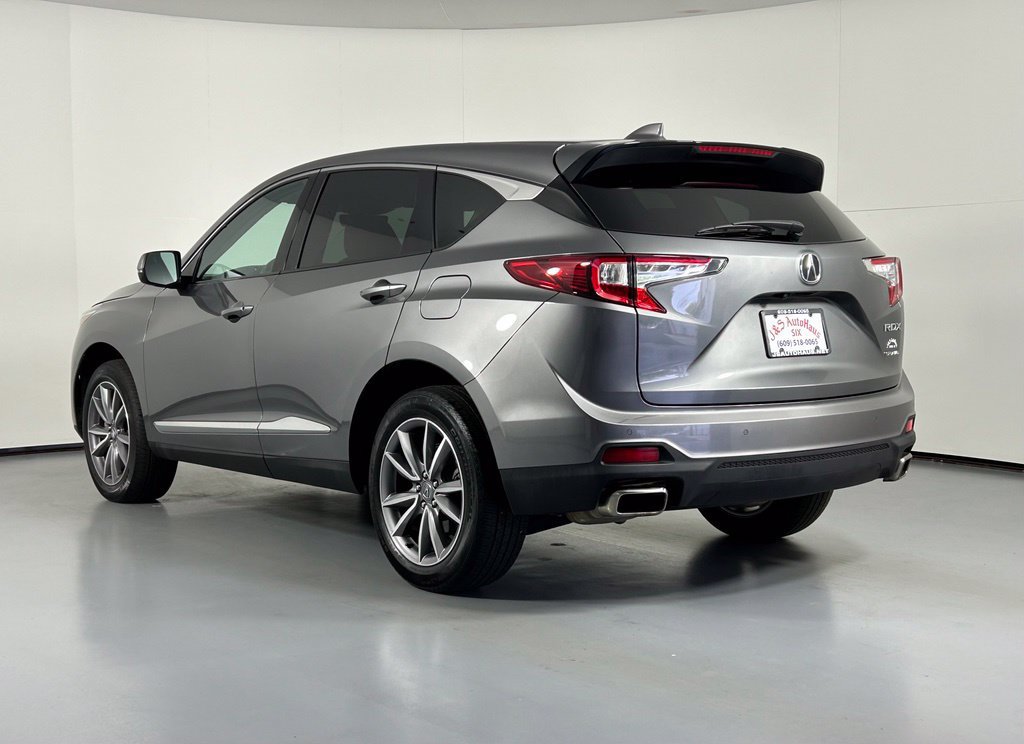 Used 2023 Acura RDX w/ Technology Package AWD/4WD image 5