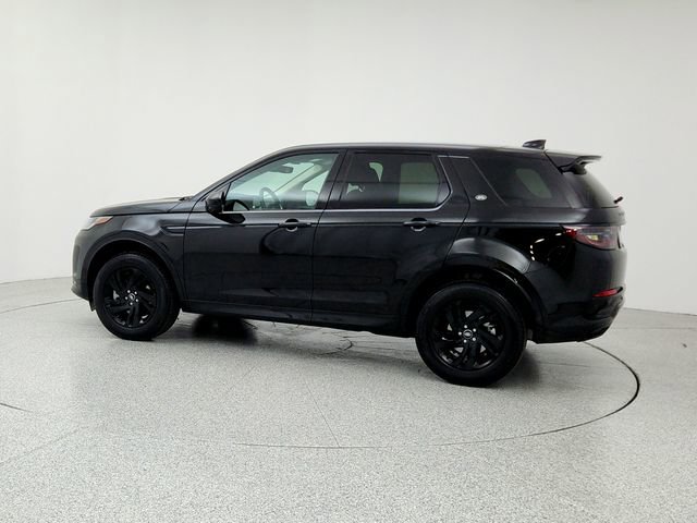 Used 2025 Land Rover Discovery Sport S image 7
