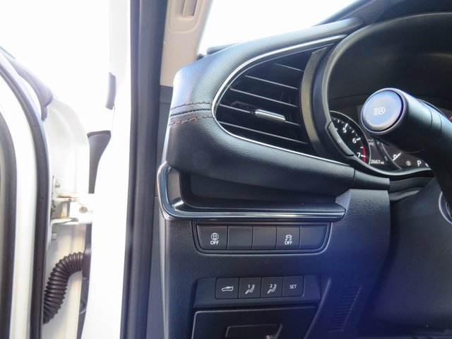 Used 2023 MAZDA MAZDA3 s image 30